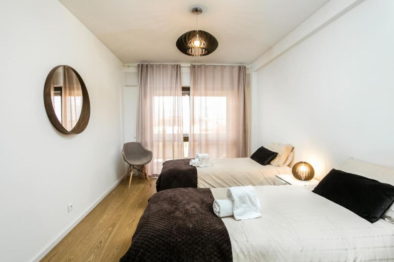 Aposentus - Elegant Functionality Porto Downtown Διαμέρισμα Εξωτερικό φωτογραφία