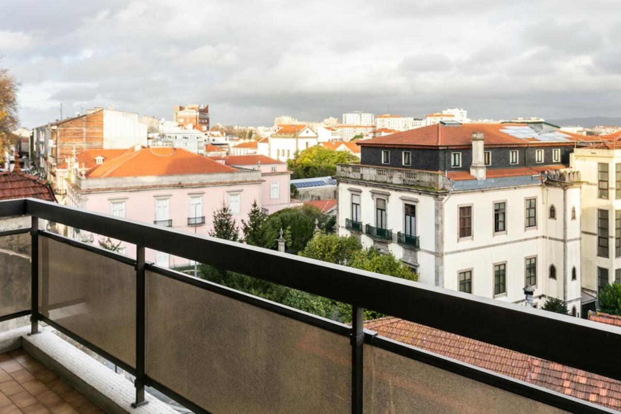 Aposentus - Elegant Functionality Porto Downtown Διαμέρισμα Εξωτερικό φωτογραφία