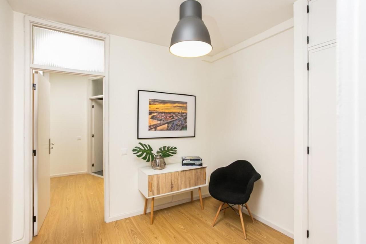 Aposentus - Elegant Functionality Porto Downtown Διαμέρισμα Εξωτερικό φωτογραφία